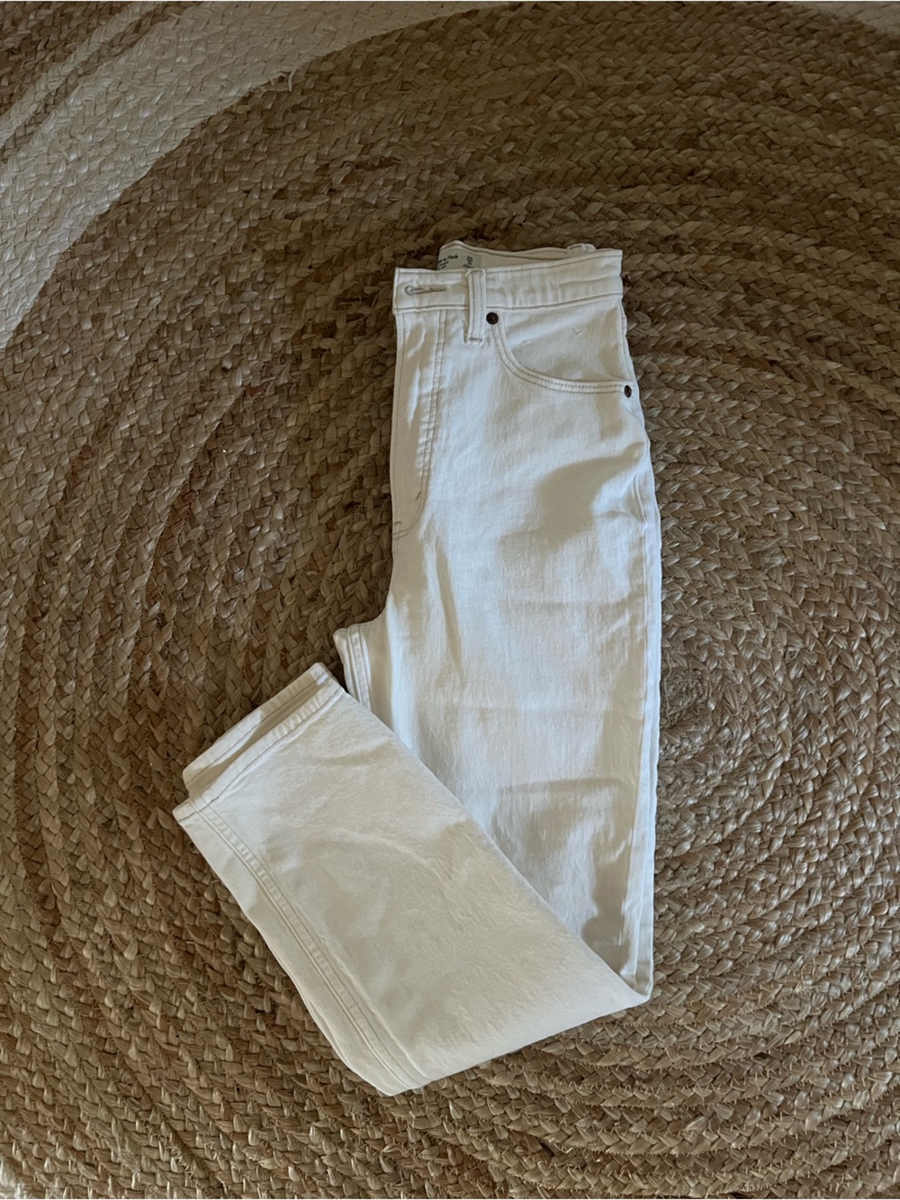 Abercrombie & Fitch The Ankle Straight Ultra High Rise